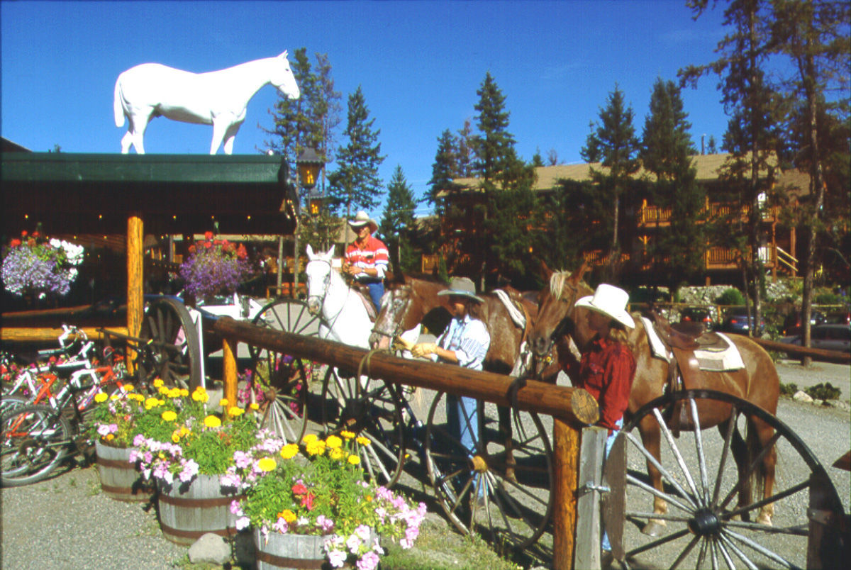 Spruce Hill Resort & Spa 108 Mile Ranch Kültér fotó